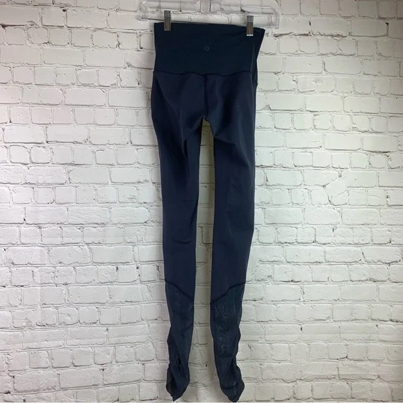 Lululemon Blue Leggings 4 - Picture 2 of 7